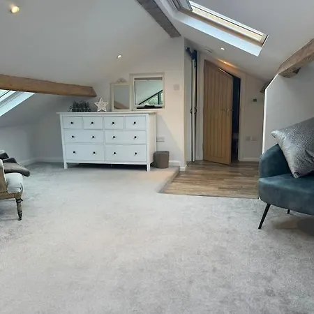 Bounty On The Lakes * Bowness-on-Windermere